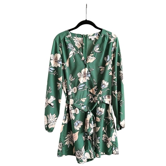 Carolina Belle Romper Women's Size 6 Green Floral VNeck Long Sleeve Short Belted - Picture 1 of 6